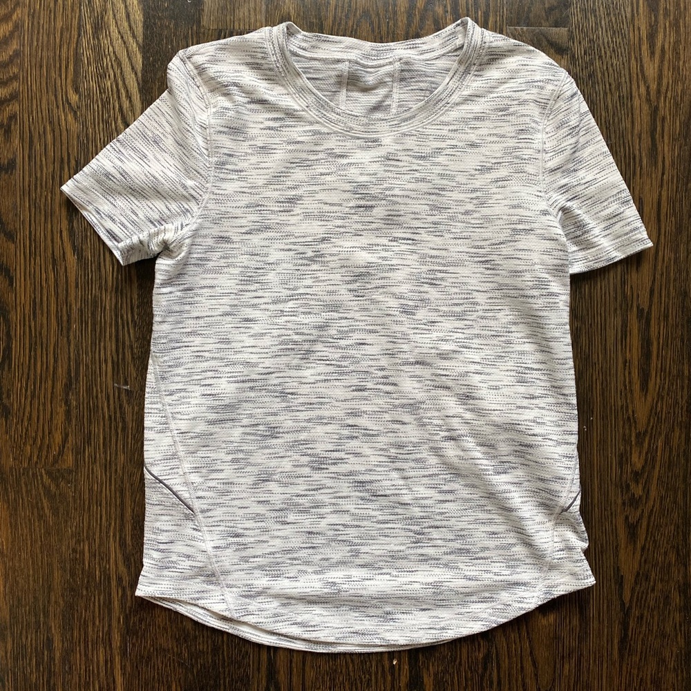 Lululemon Athletic T-Shirt, Size 4.